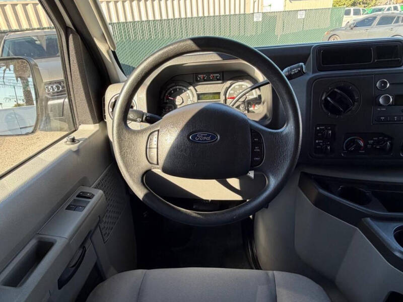 2012 Ford E-Series E-250