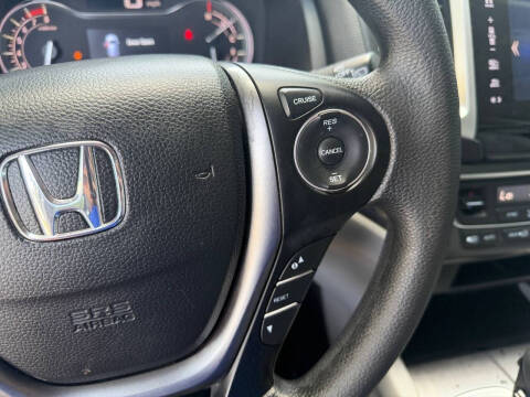 2017 Honda Pilot EX