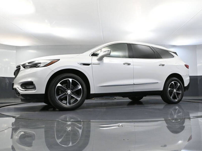 2021 Buick Enclave Essence