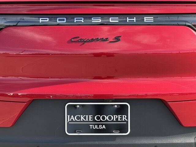 2021 Porsche Cayenne S Coupe