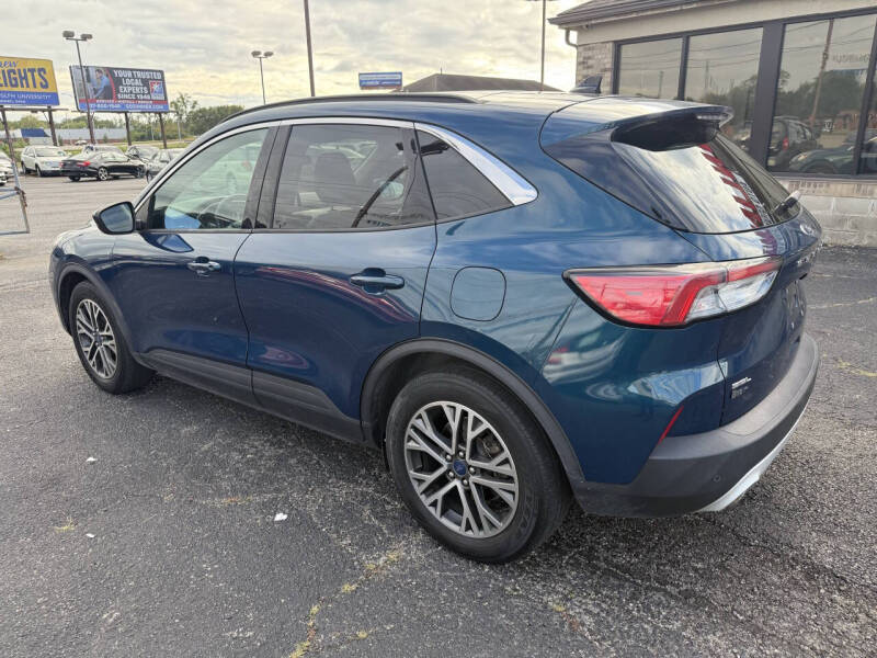 2020 Ford Escape SEL