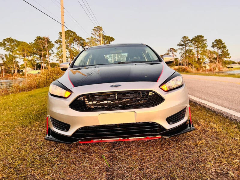 2016 Ford Focus SE photo 7