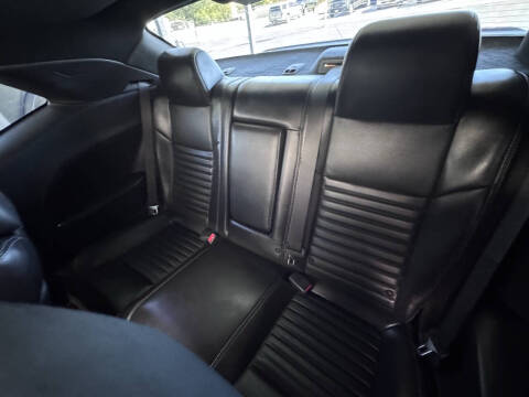 2013 Dodge Challenger R/T Plus