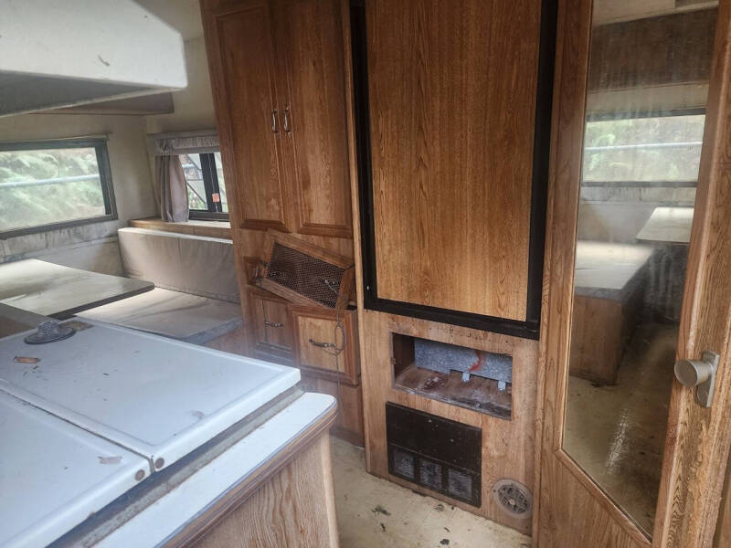 1991 5th Wheel Sprinter Lite