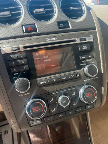 2011 Nissan Altima 3.5 SR