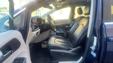 2017 Chrysler Pacifica Touring