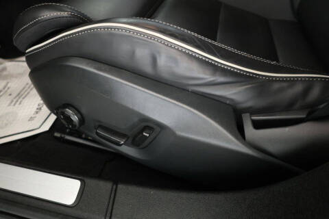 2022 Volvo S60 Recharge T8 R-Design Black Edition