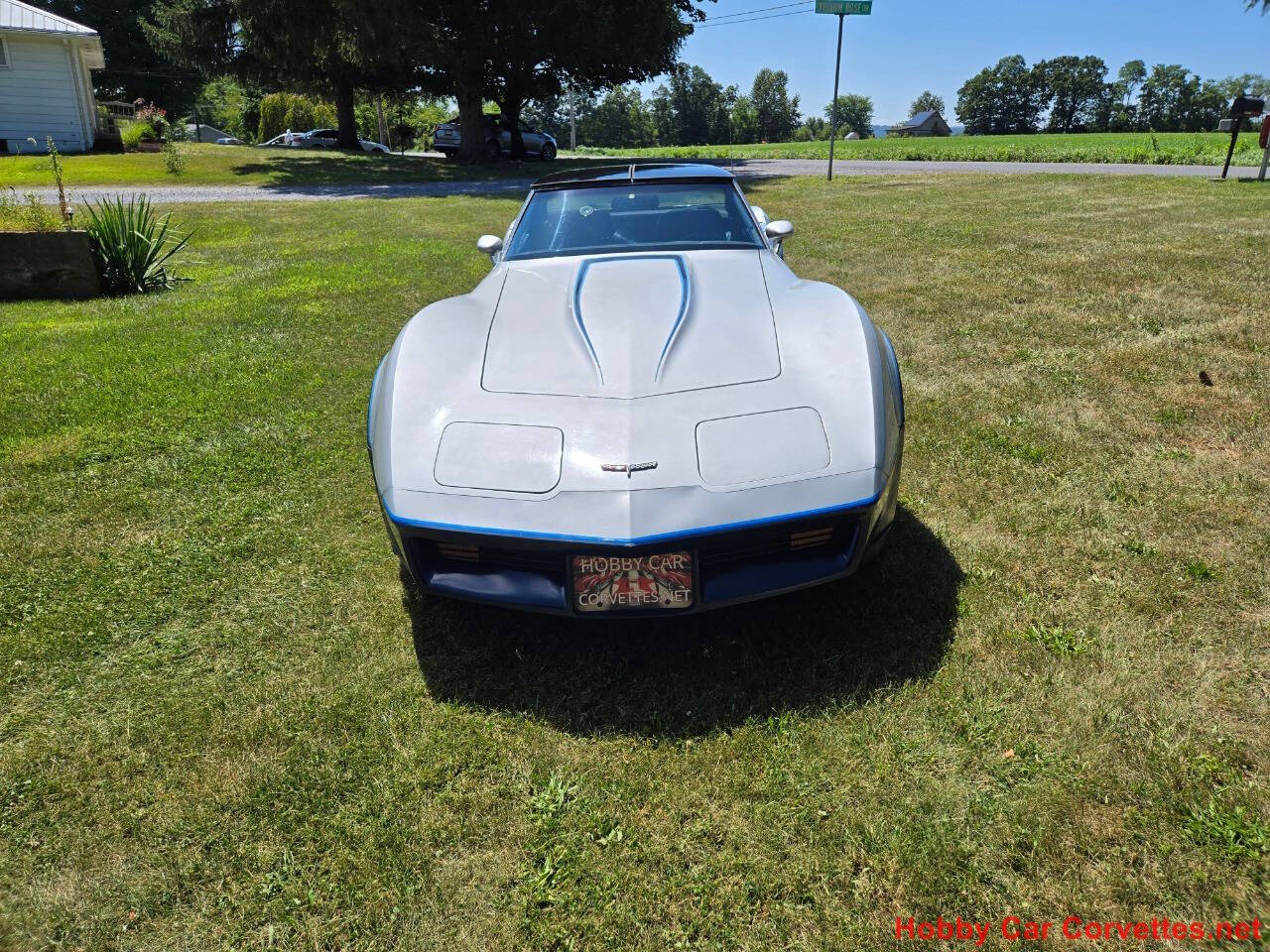 1981 Chevrolet Corvette 4