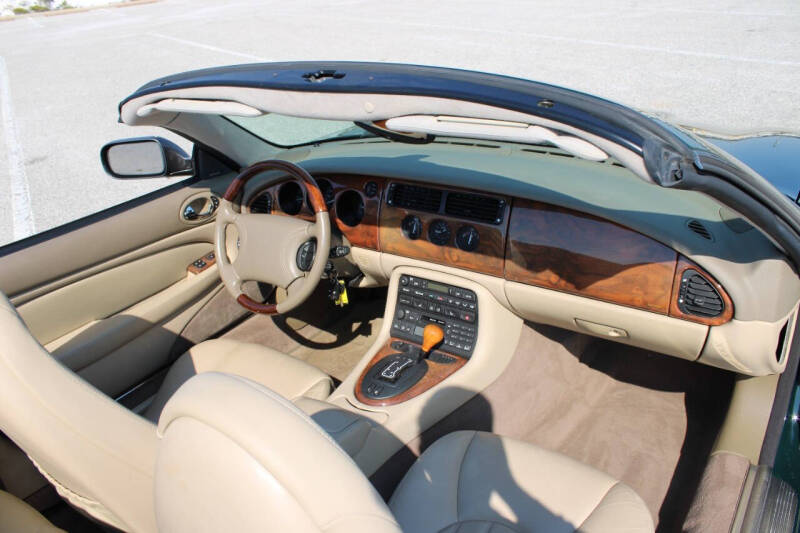2000 Jaguar XK-Series XK8