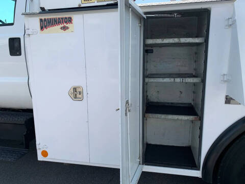 2004 Ford F-650 Super Duty