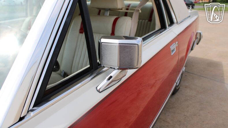 1982 Lincoln Mark VI