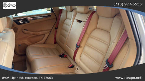 2015 Porsche Macan Turbo