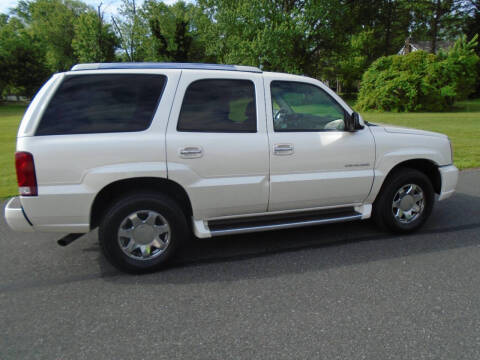 2003 Cadillac Escalade