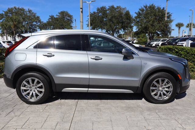 2023 Cadillac XT4 Premium Luxury