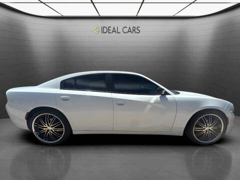 2015 Dodge Charger SE