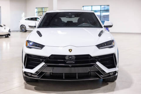 2023 Lamborghini Urus Performante