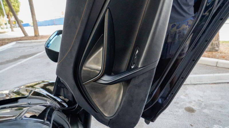 2021 McLaren 720S Spider Performance
