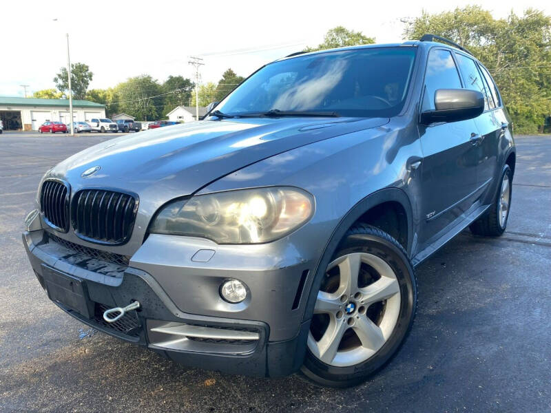 2007 BMW X5 for sale at Car Castle in Zion IL