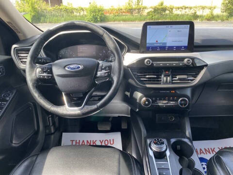 2020 Ford Escape SEL
