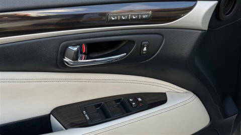 2013 Lexus LS 460