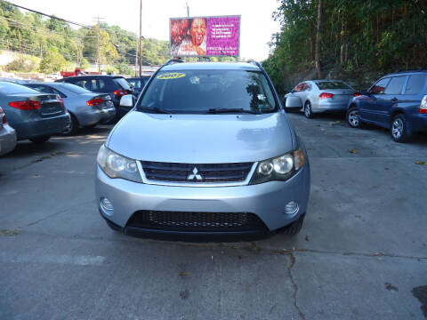 2007 Mitsubishi Outlander for sale at Select Motors Group in Pittsburgh PA