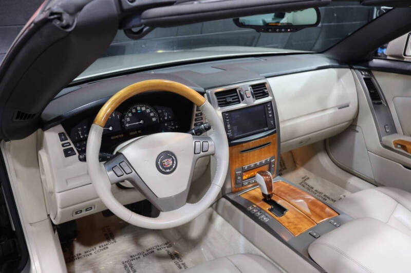 2006 Cadillac XLR