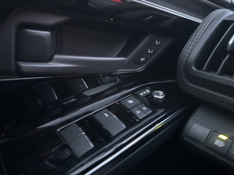 2023 Subaru Solterra Limited