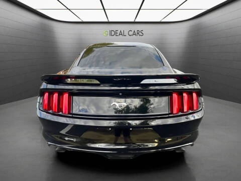 2016 Ford Mustang EcoBoost Premium