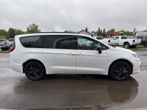 2024 Chrysler Pacifica Limited