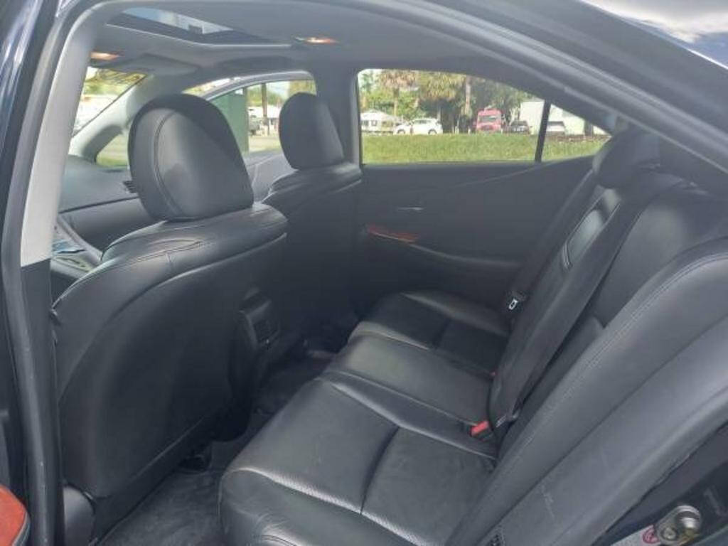 2010 Lexus HS 250h Sedan - $7,499