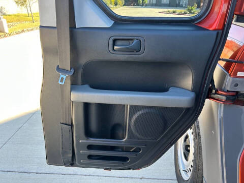 2004 Honda Element LX