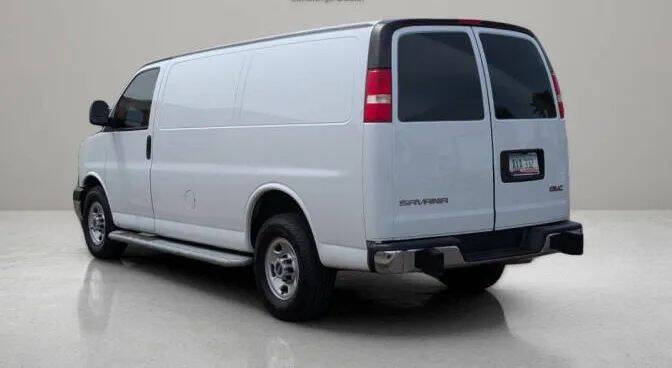 2018 GMC Savana 2500