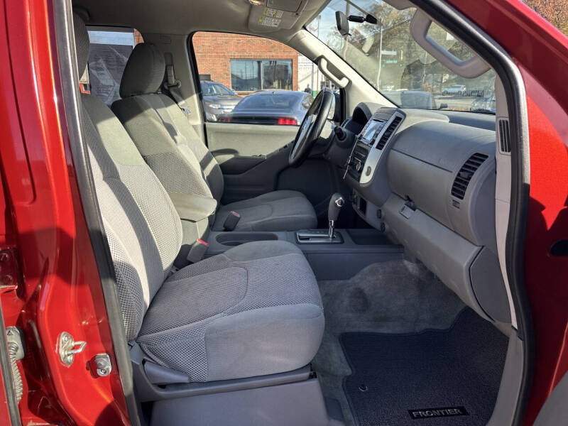 2016 Nissan Frontier SV