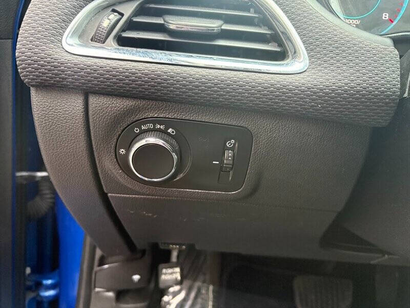 2017 Chevrolet Cruze LT Auto