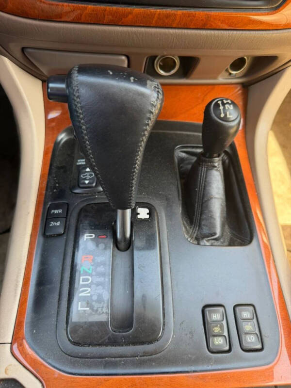 1999 Lexus LX 470