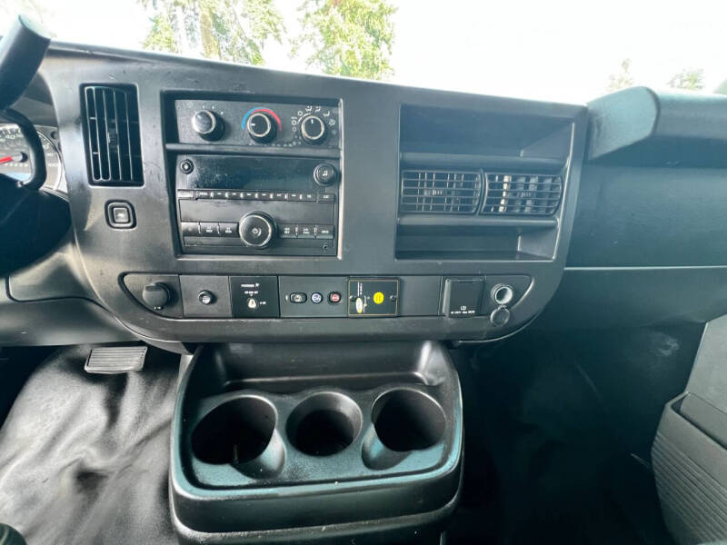 2018 Chevrolet Express 2500