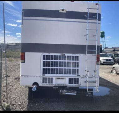 2001 Freightliner XC Chassis
