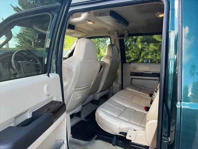 2009 Ford F-250 Super Duty  - $18,497