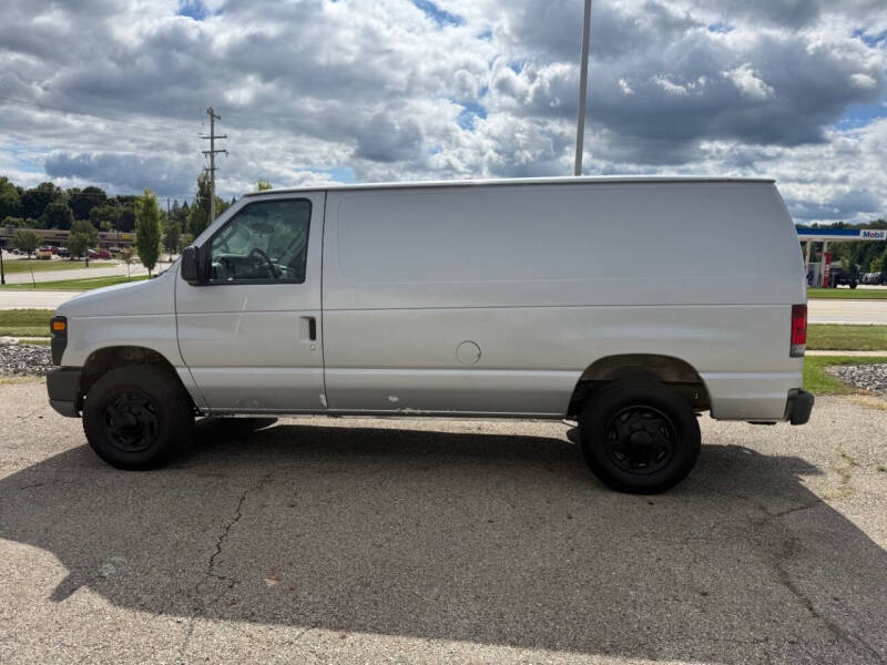 2011 Ford E-Series E-250