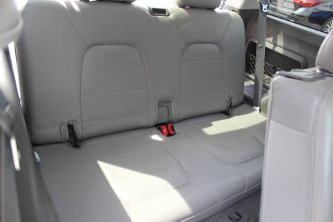 2004 Ford Explorer XLT