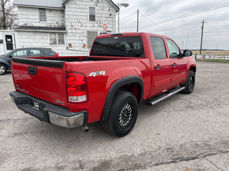 2009 GMC Sierra 1500 null photo 3