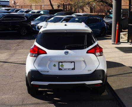 2020 Nissan Kicks SR