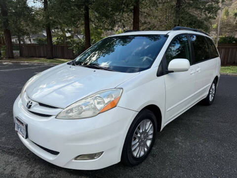 2009 Toyota Sienna