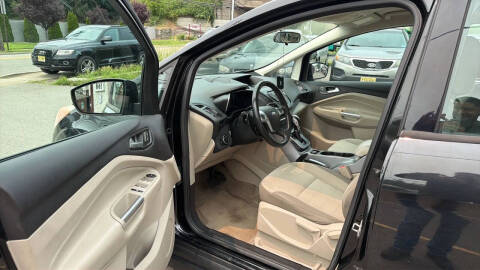 2014 Ford C-MAX Hybrid SE