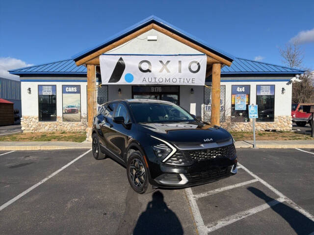 2024 Kia Sportage LX's photo