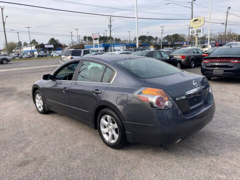 2009 Nissan Altima for sale at Auto Space LLC in Norfolk VA