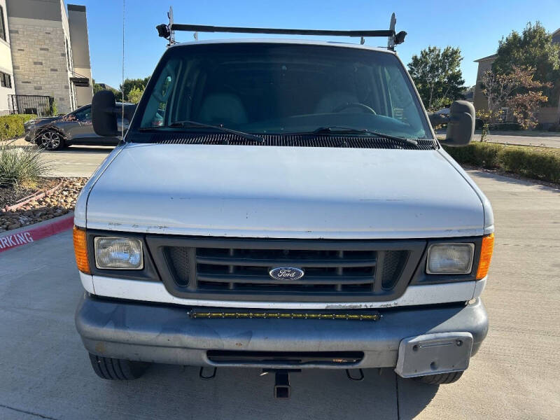2003 Ford E-Series