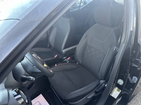 2019 Nissan Kicks SV