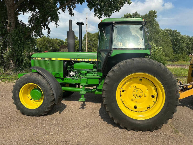 1984 John Deere 4850