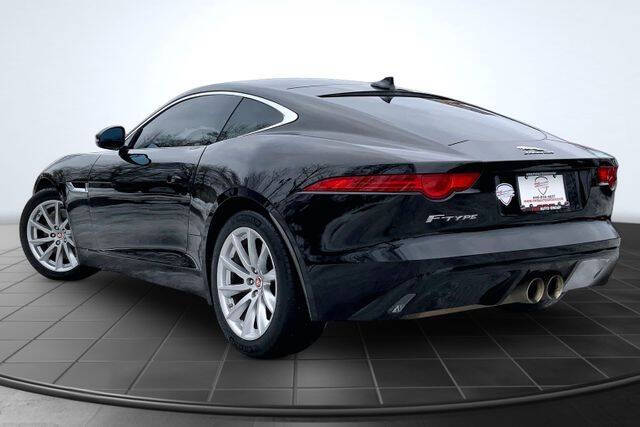 2017 Jaguar F-TYPE Premium